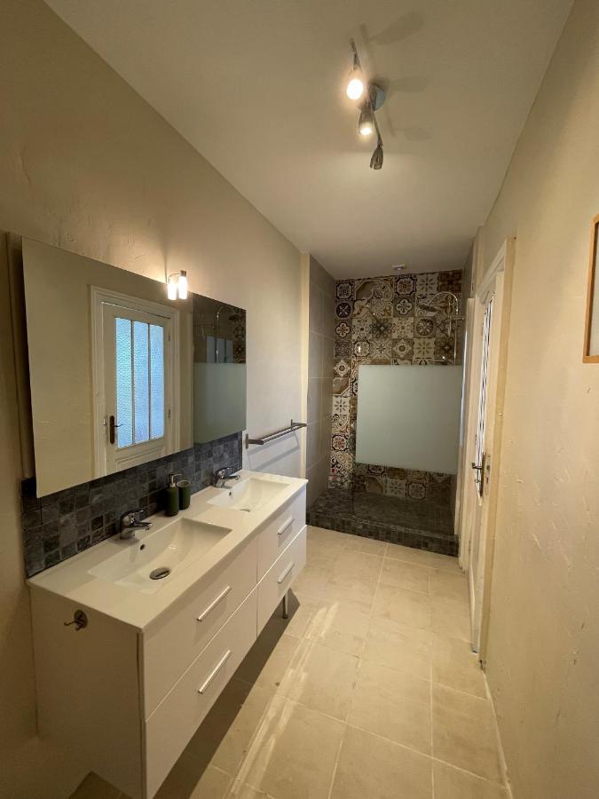La Vigne D'Or Bed & Breakfast Teuillac ภายนอก รูปภาพ
