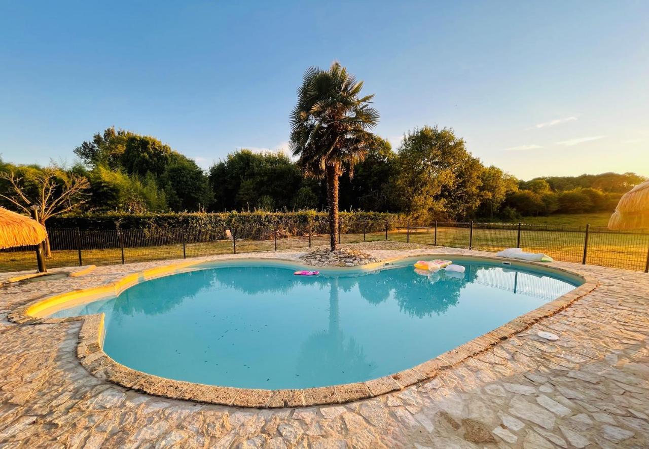 La Vigne D'Or Bed & Breakfast Teuillac ภายนอก รูปภาพ