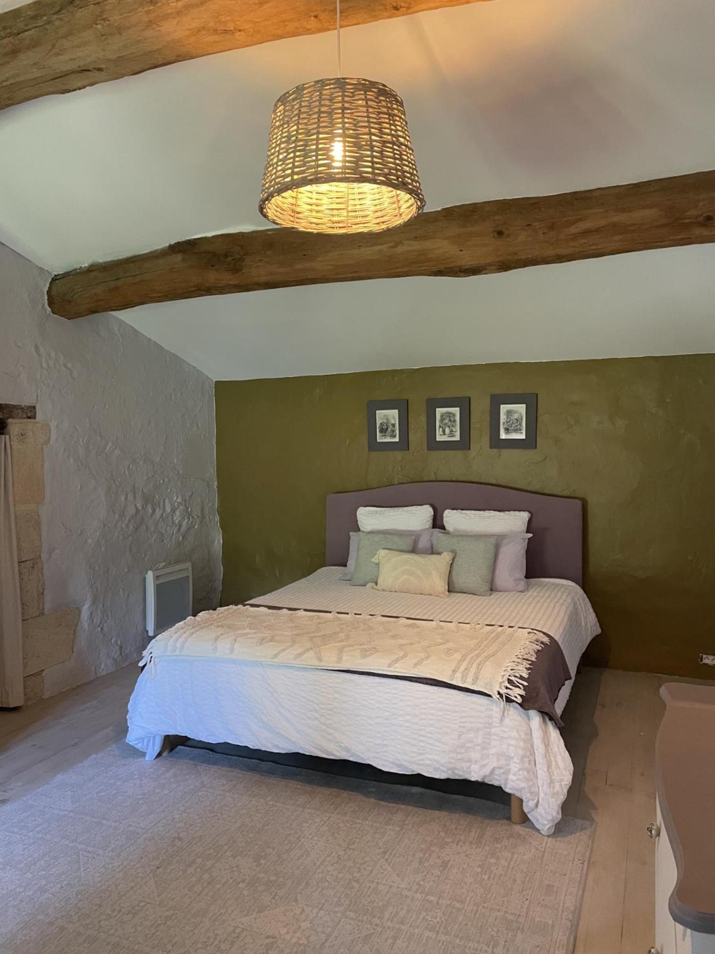 La Vigne D'Or Bed & Breakfast Teuillac ภายนอก รูปภาพ